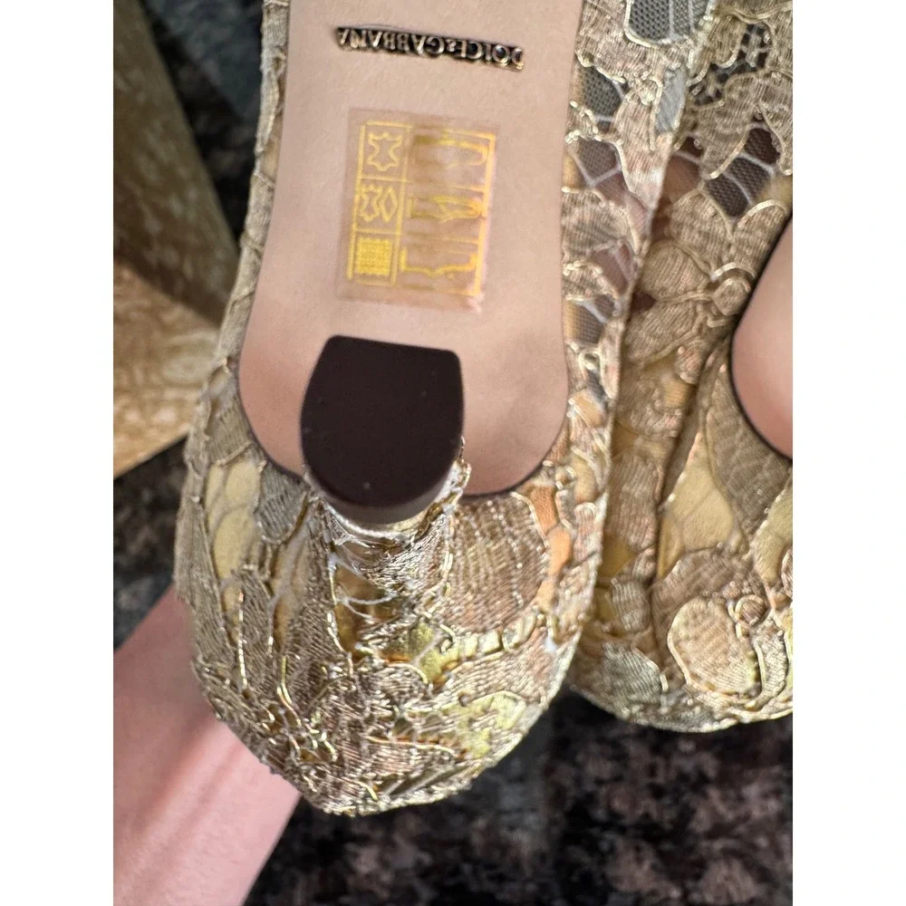 Dolce & Gabbana Bellucci Gold Lace Crystal Pumps CD0066 AE637 40.5/ 10.5 heels - Picture 16 of 16